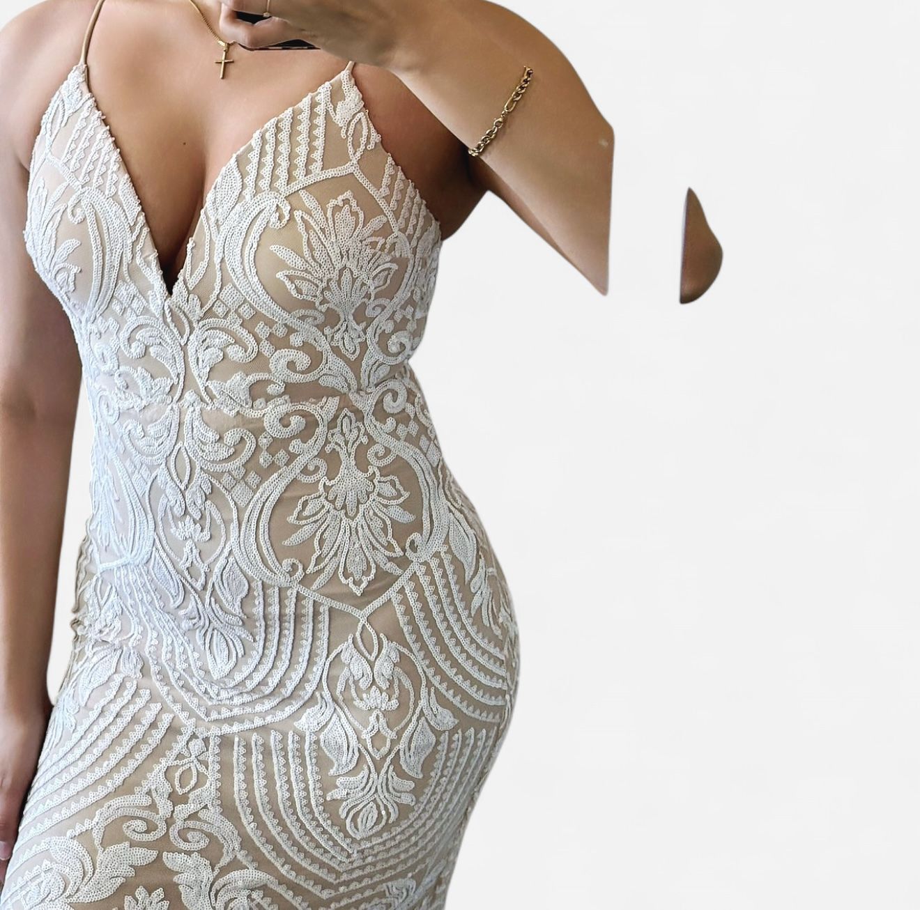 Windsor White Maxi Backless Dress - www.stlouis.ac.tz