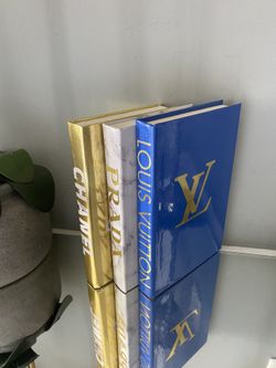 Decor Books