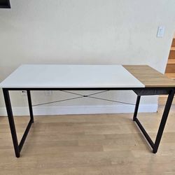 Office Desk with compartment