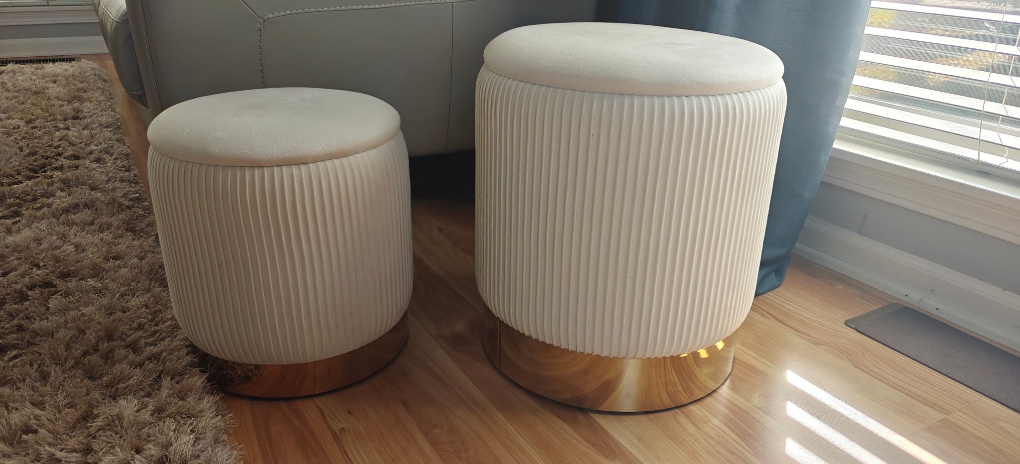 Ottomans With Storage