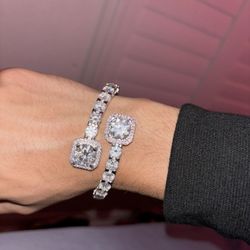 Diamond Test Approved Moissanite Curve Baguette Tennis Bracelet 