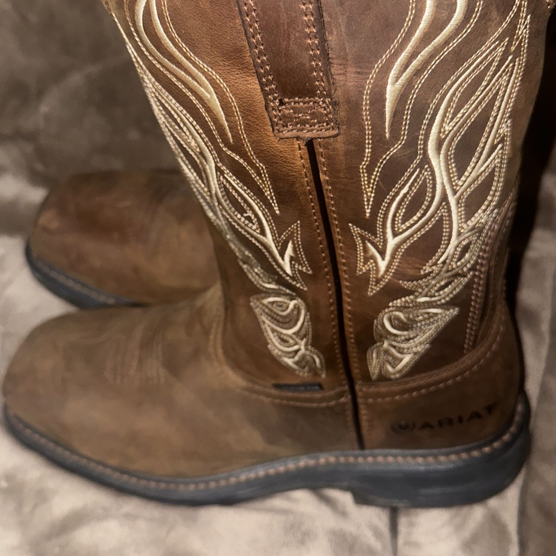 Ariat Men's WorkHog XT Phoenix Carbon Toe Work Boot