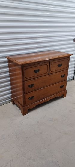 MID CENTURY HUNGERFORD DRESSER small
