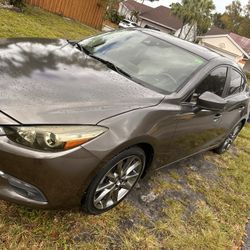 2018 Mazda Mazda3