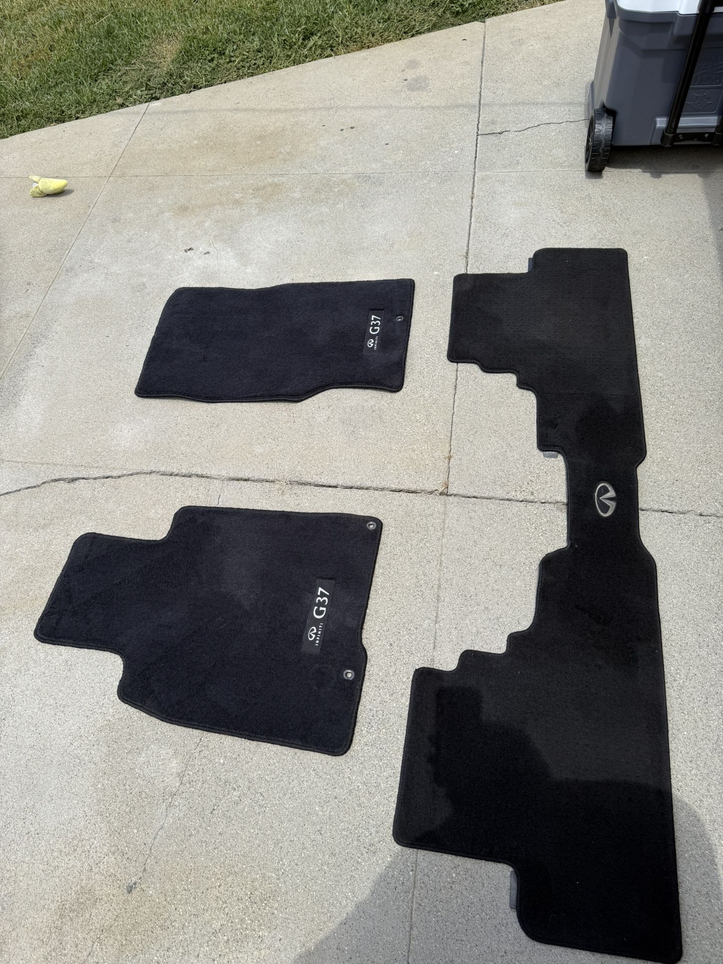 Infiniti G37 2008-2013 Coupe Floor Mats Carpet