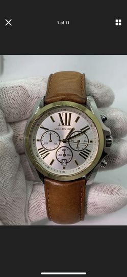 MICHAEL KORS BRADSHAW GOLD+SILVER 2 TONE,BROWN LEATHER BAND,WATCH-MK5629. Condition is "Pre-owned". with normal signs of use . New battery 10/2020 .