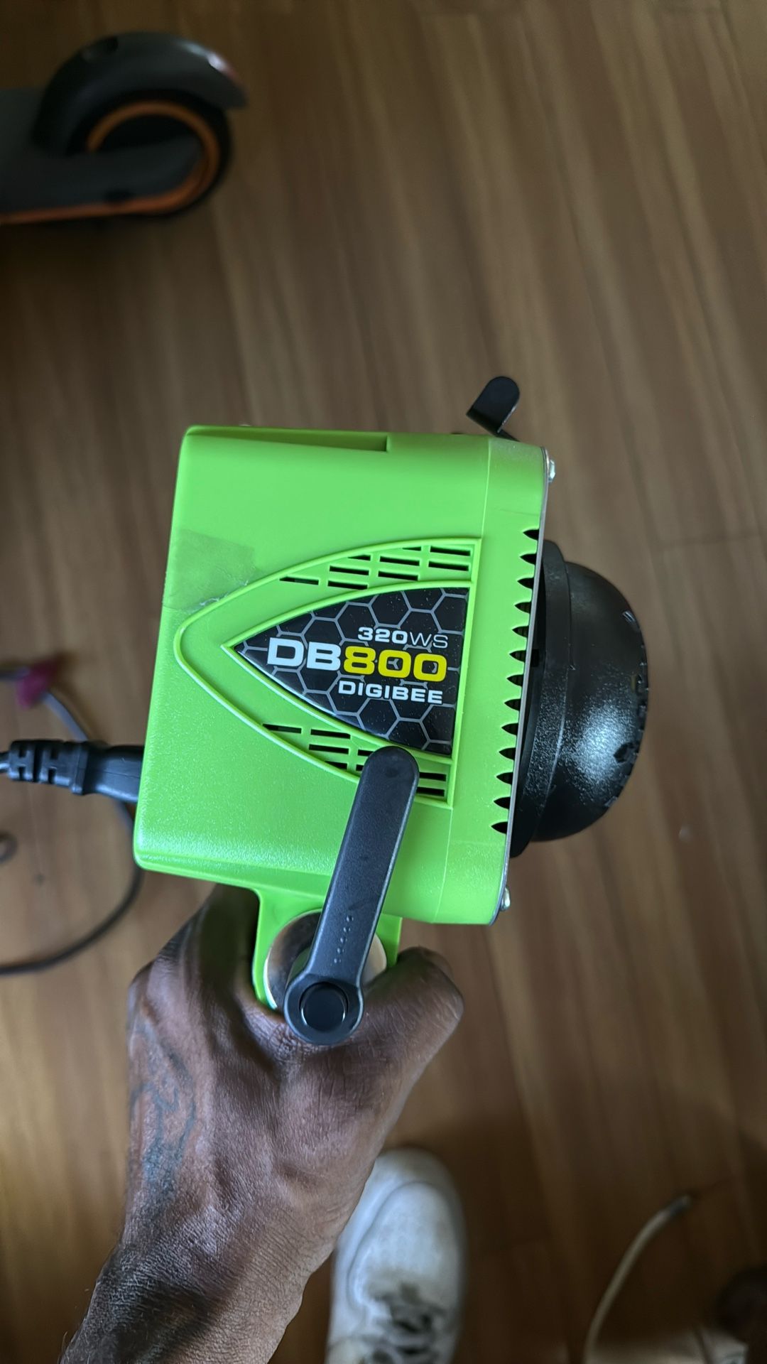 AlienBees Digi Bee Lighting System