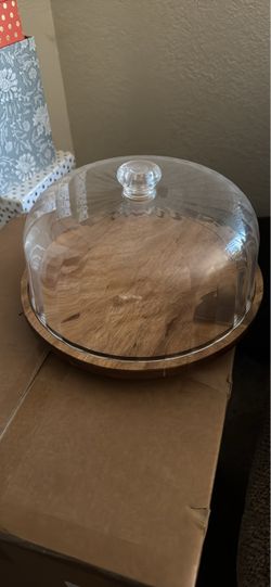 Lazy Susan Wood Cake Stand with plastic Dome