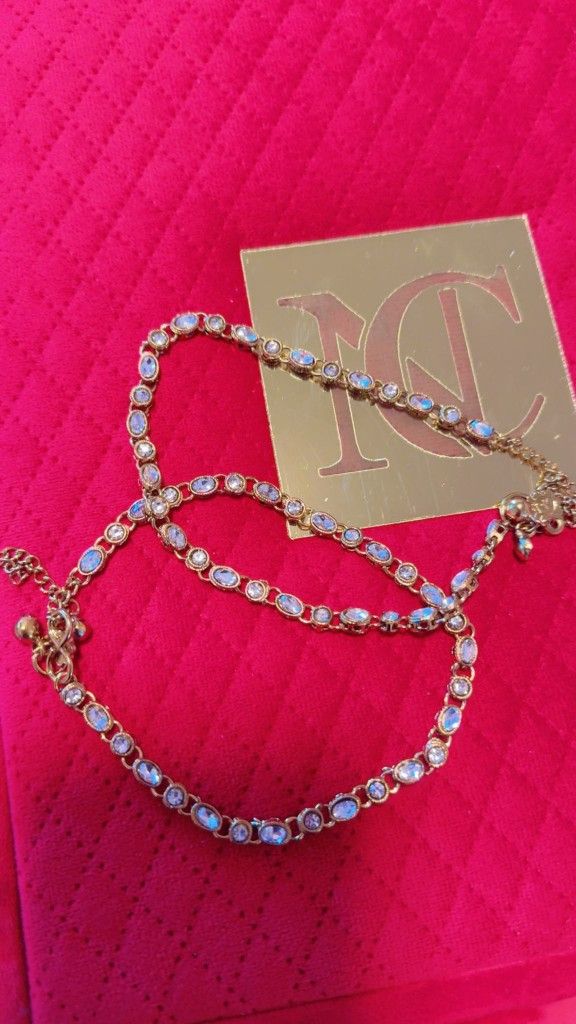 Anklet