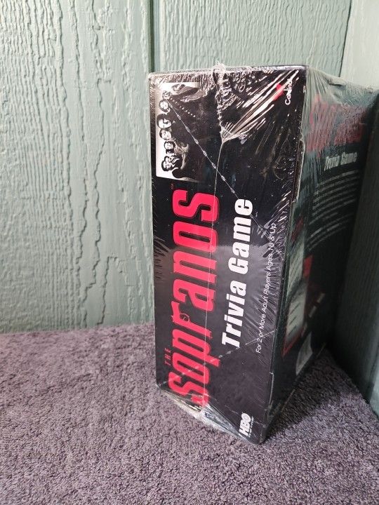 The Sopranos Trivia Game HBO Adult Party Trivia Board Game 2004