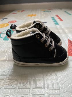 Baby shoes