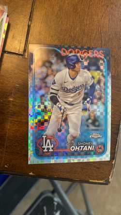 Shohei Ohtani Topps Chrome Dodgers X-Fractor Card