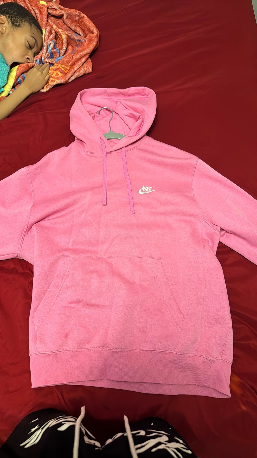 pink nike hoodie 