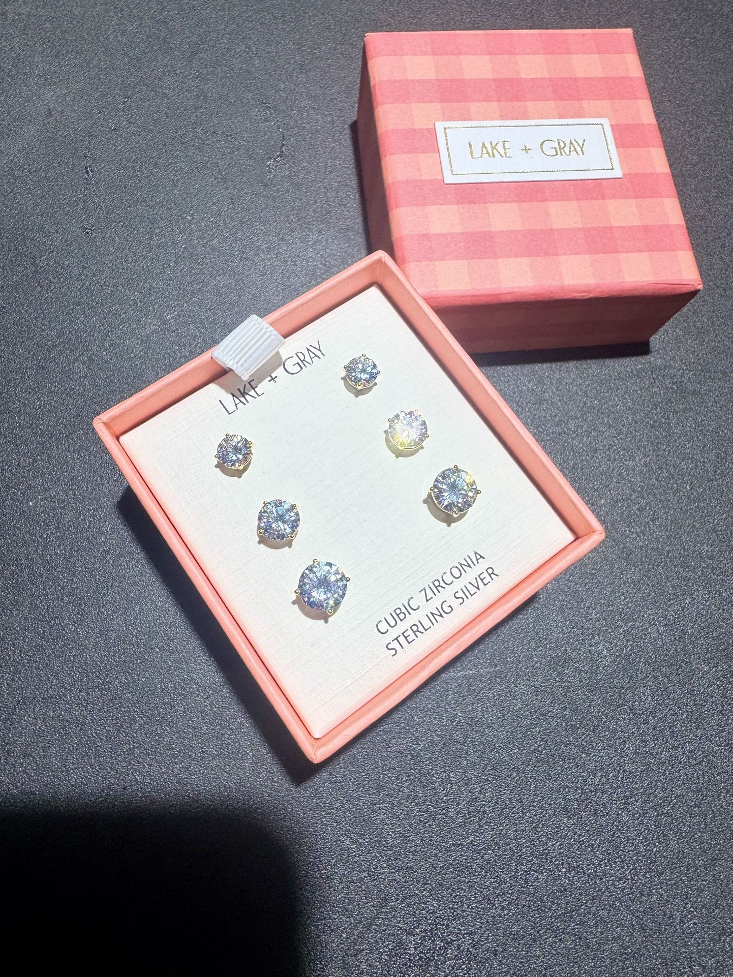 WOMENS EARRINGS 