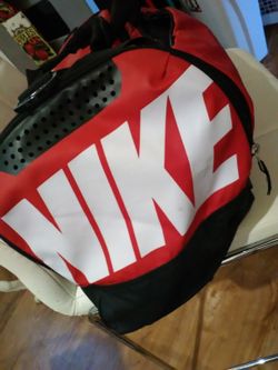 Nike duffle bag