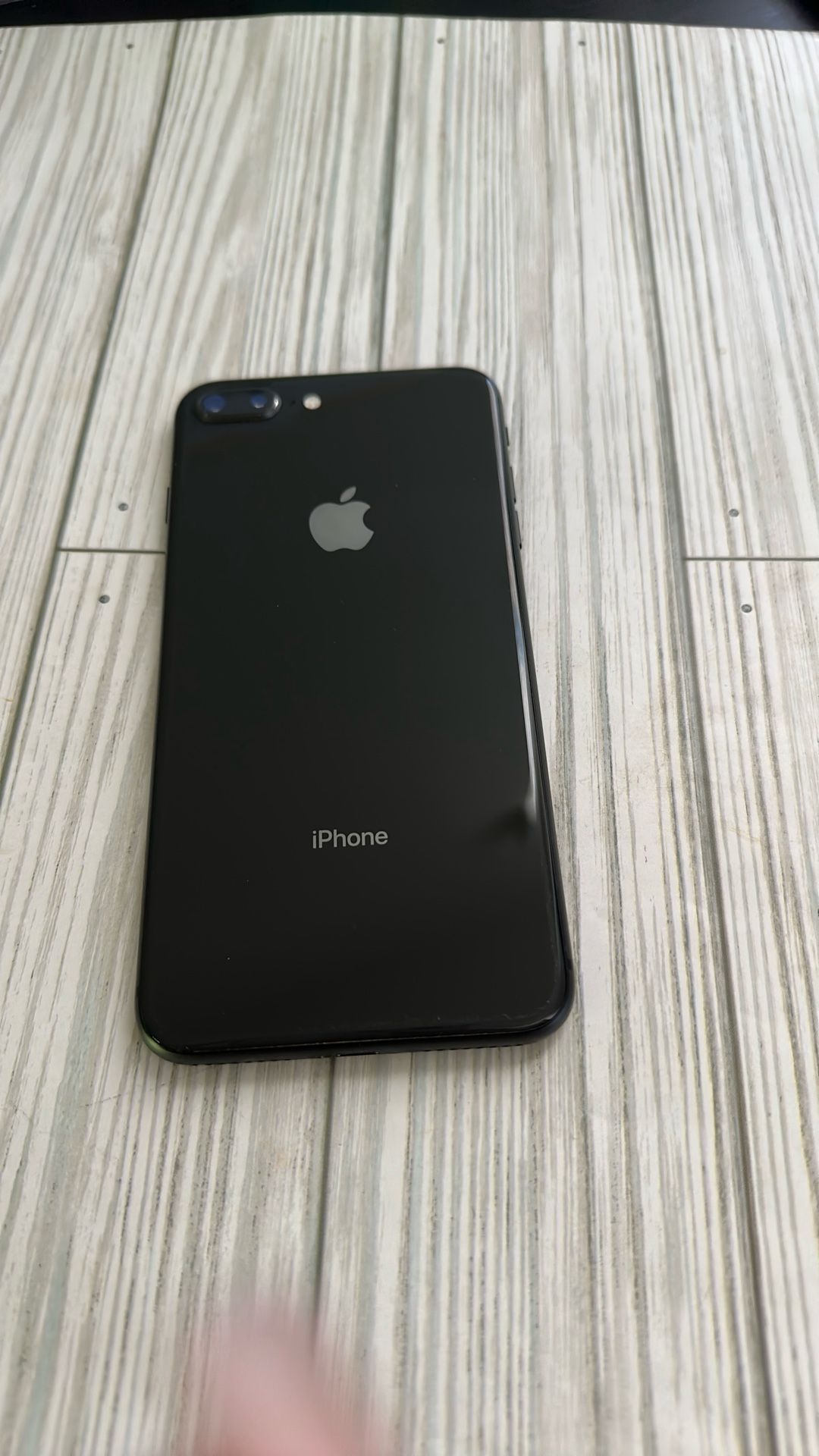 iPhone 8 Plus (64GB) Unlocked 🌎 Liberado