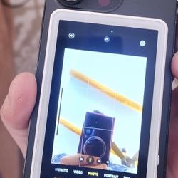 Magnetic Selfie Screen + Selfie Stick 