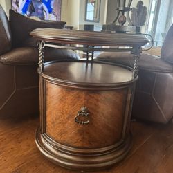 Stanley Costa de Sol Round End Table