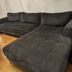 Large Comfortable Gray Sectional Sofa w/ Chaise 