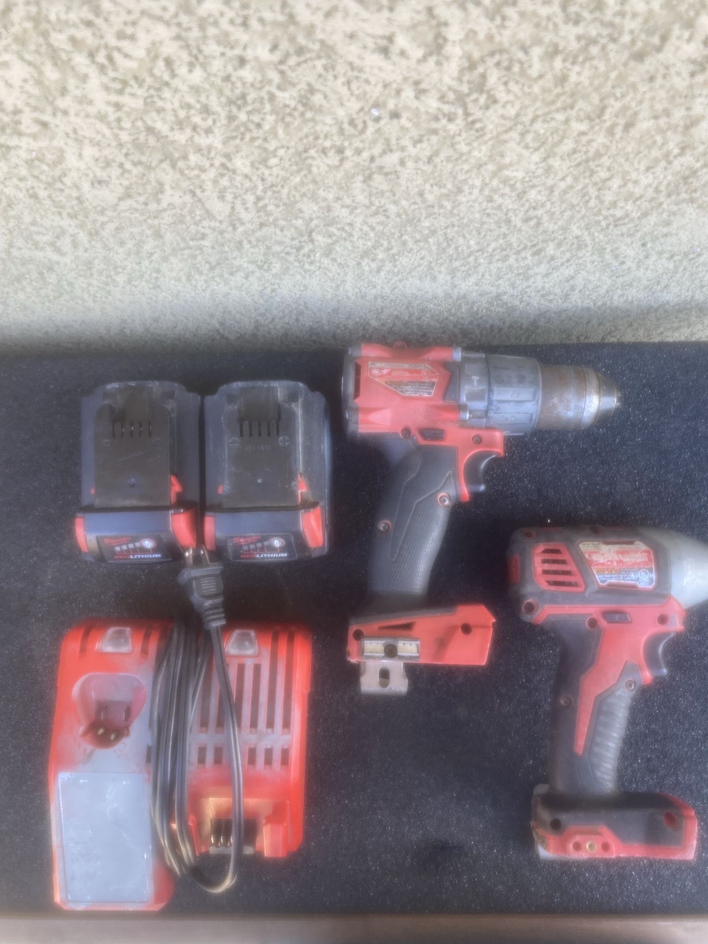 Milwaukee drill set