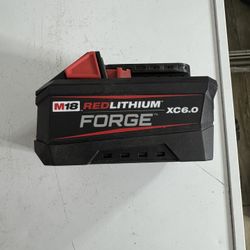 Milwaukee RACHET 3/8 Y Batteria 