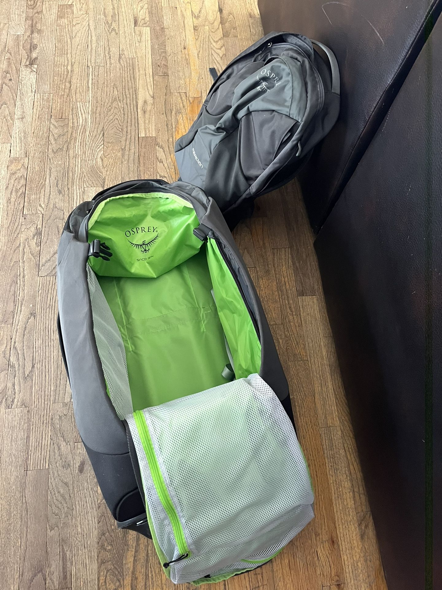 Osprey Travel Luggage With Backpack