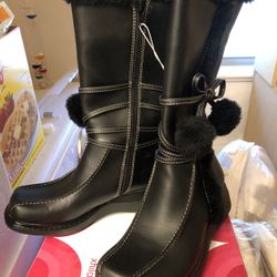 NEW Black Boots Girls Size 2 Cute