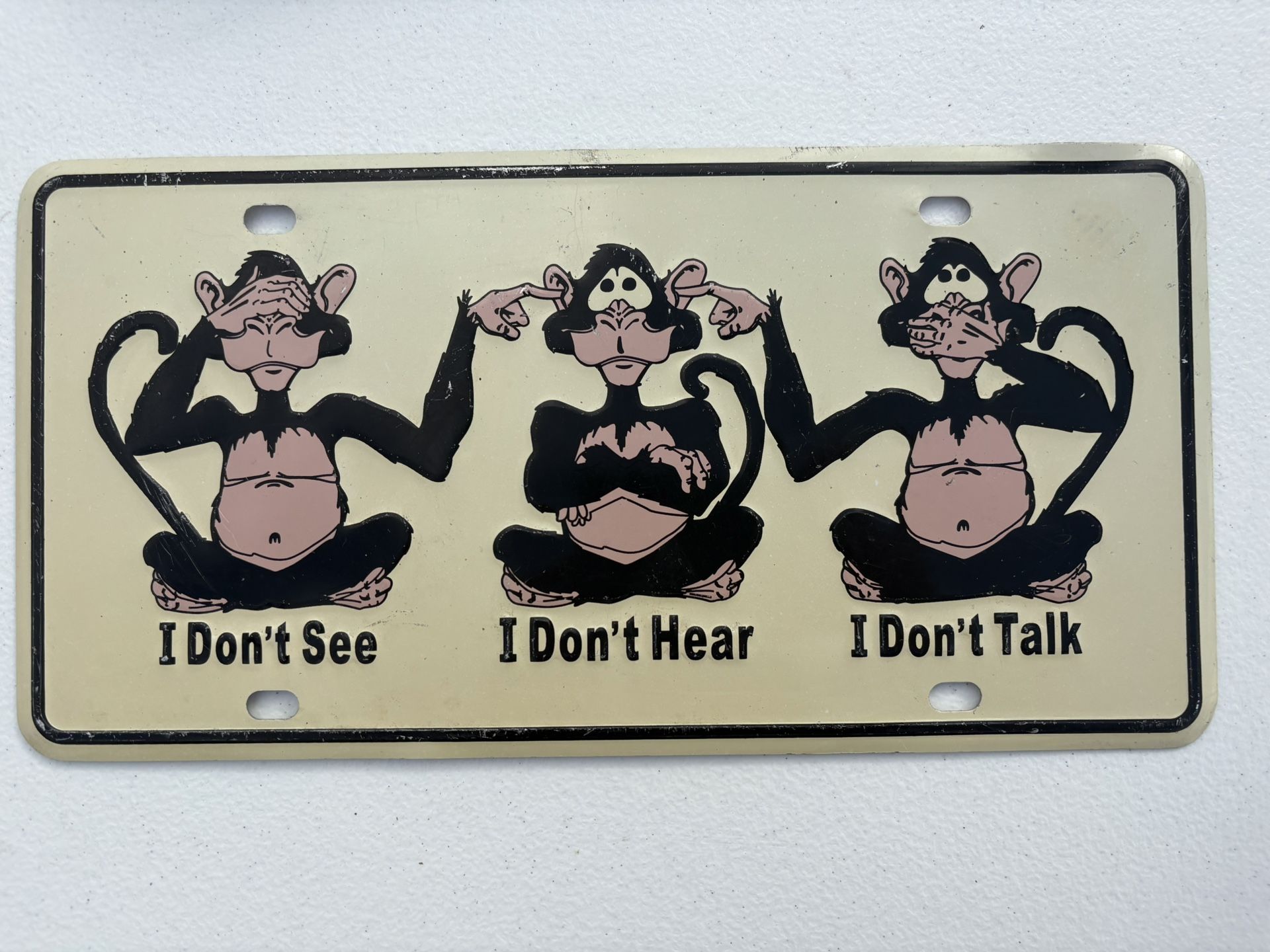I don’t see I don’t hear I don’t talk monkey car plate