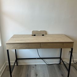MODERN OAK DESK With Charging Ports