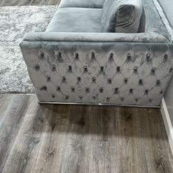 Gray Modern Luxury Couch For sale! 