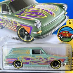 Hot Wheels ‘69 Custom VW  Squareback
