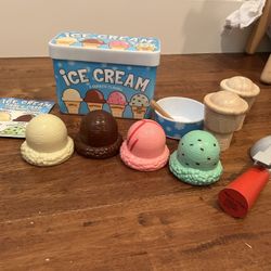 Melissa & Doug Ice Cream Set