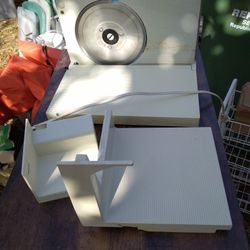 Electric Meat Slicer