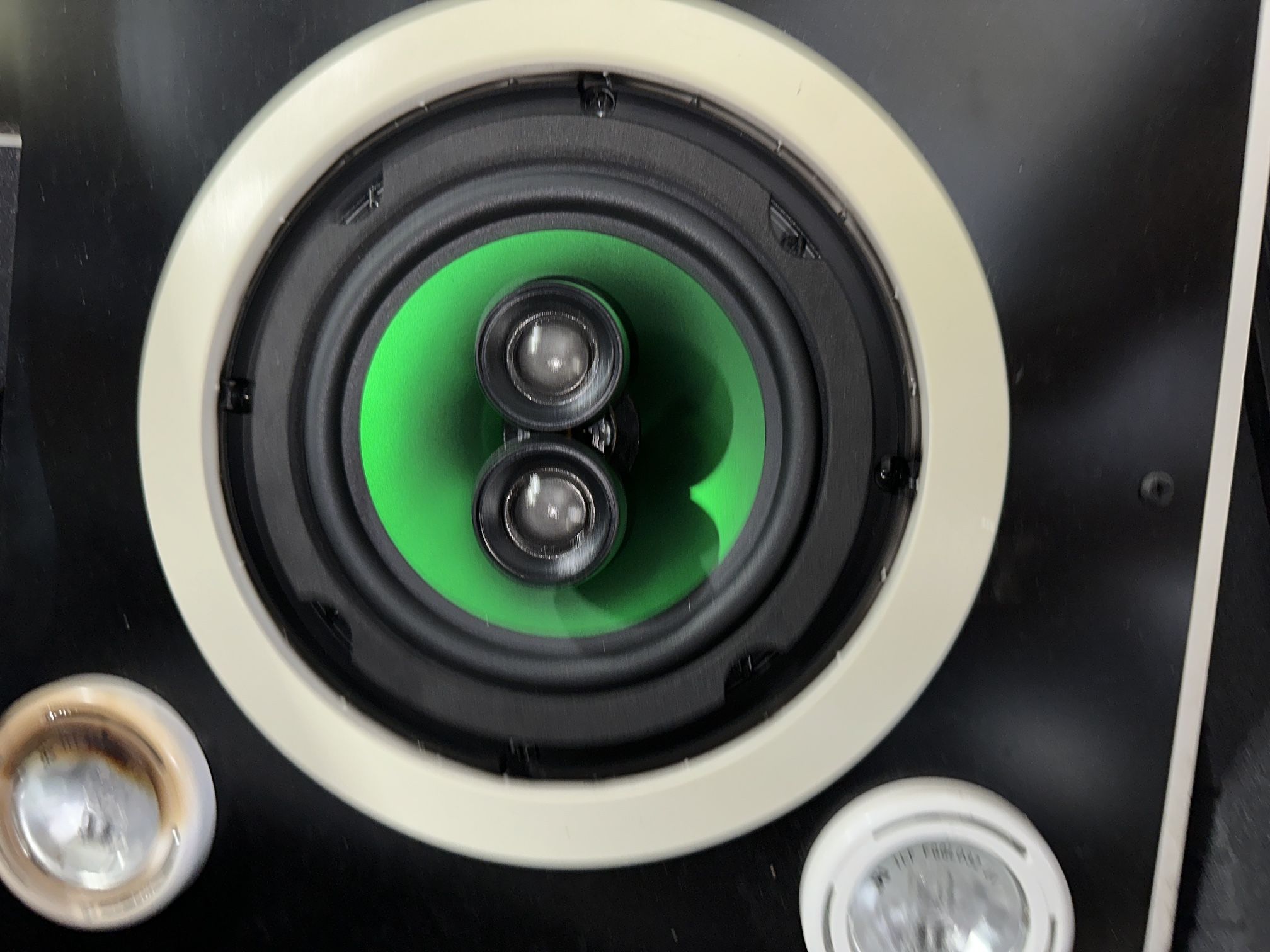 Stereo (DVC) In-wall/ceiling Speaker