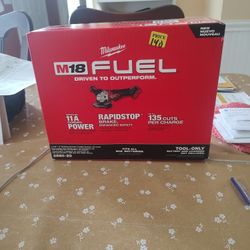 Milwaukee M18 Fuel 4-1/2-5" Grinder 
