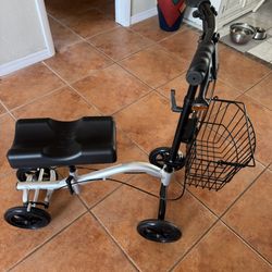 Knee Scooter-Nova