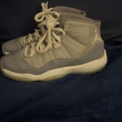 Jordan 11 Cool Grey 
