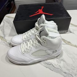 Jordan white metallic 5 Size 13