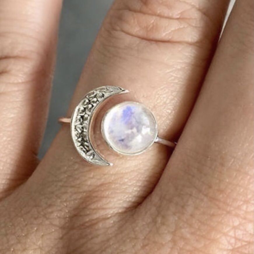 Sold/925 Silver Half Moon With Moonstone Ring