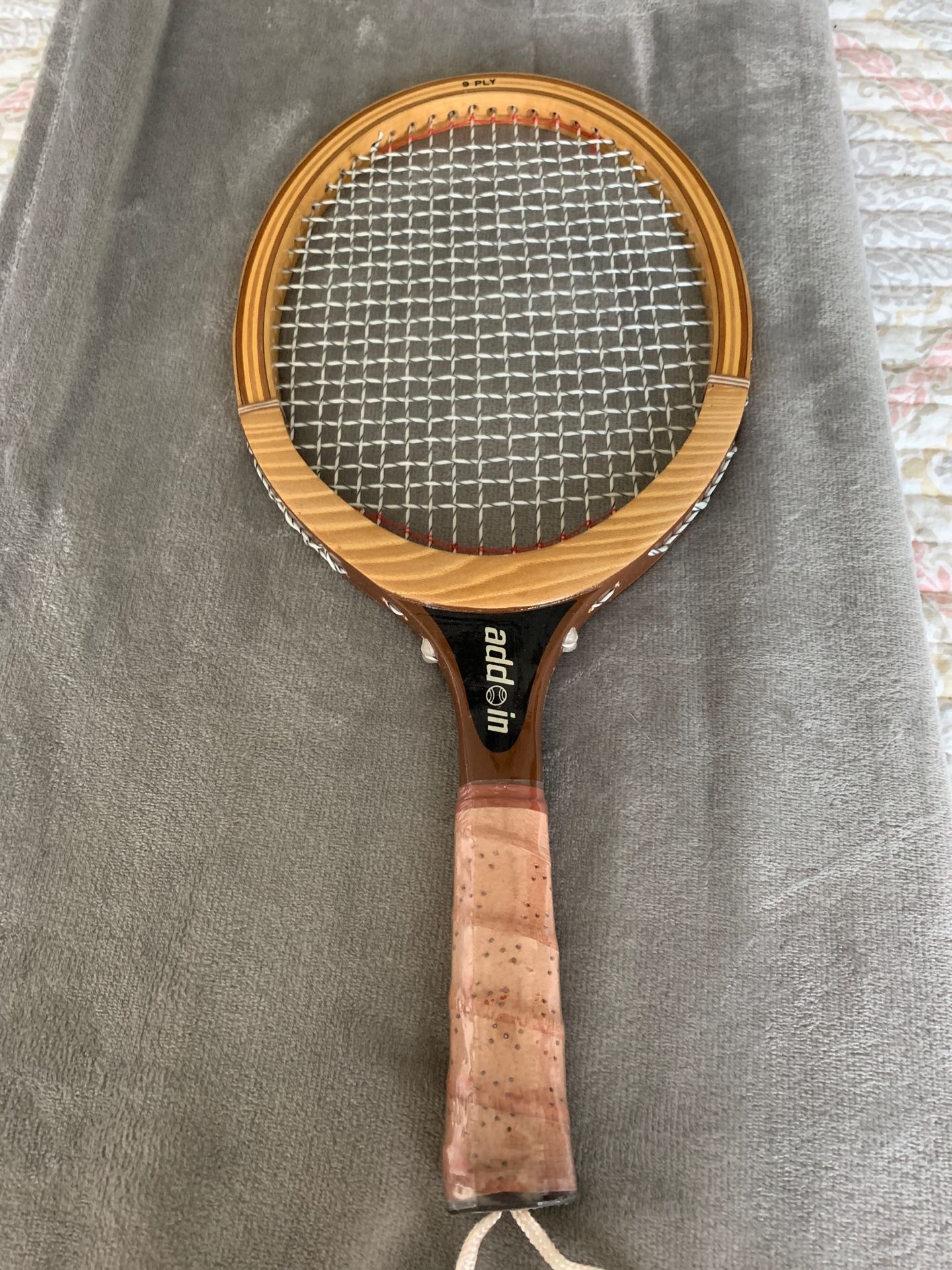 tennis racket gooden addoin T-1205 9 ply