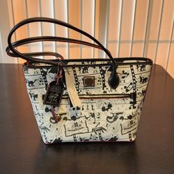 Disney Parks Dooney & Bourke Steamboat Willie Handbag New With Tags