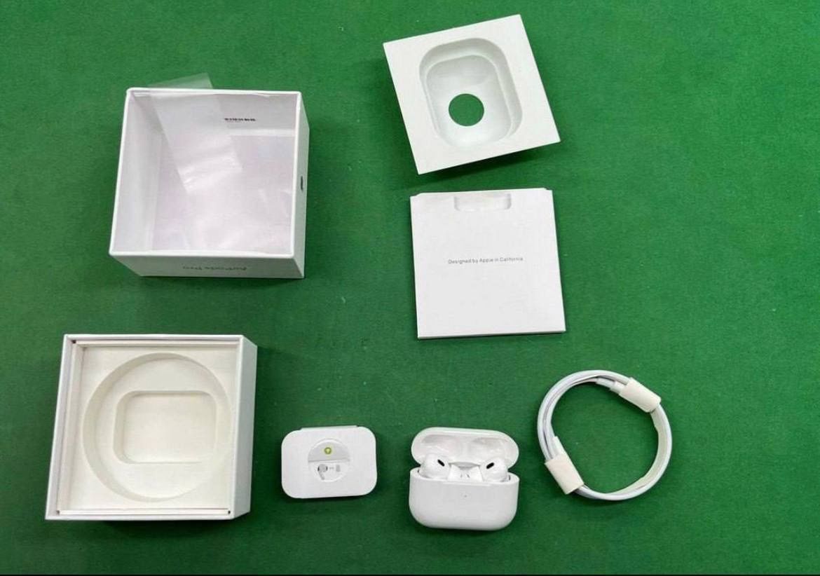 Apple AirPods Pro (2nd Generation) – With MagSafe Charging Case (USB-C)
