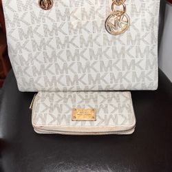 Michael Kors Purse And Wallet