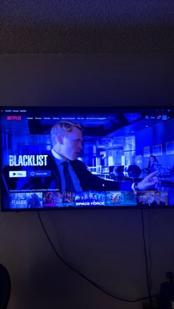 Hisense 44in Smart TV no remote
