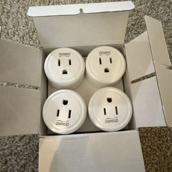 Smart Plugs 