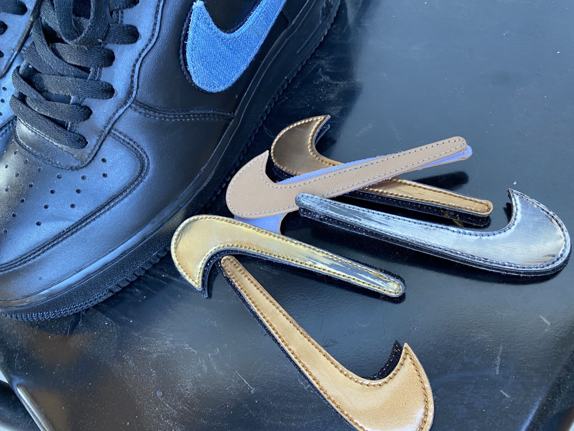 Nike AF1 Removable swoosh