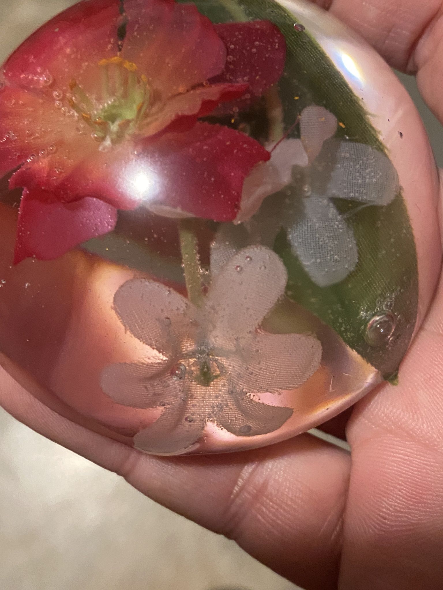 2 Resin Paper Weights