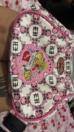 Ed hardy purse with skulls