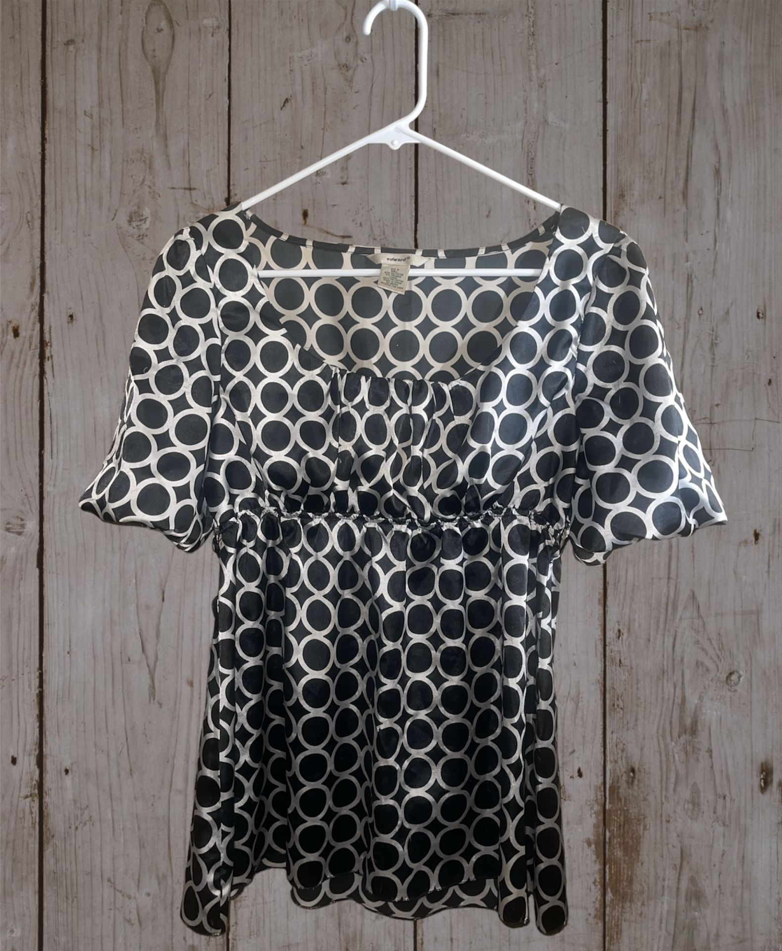Medium. Silky Blouse