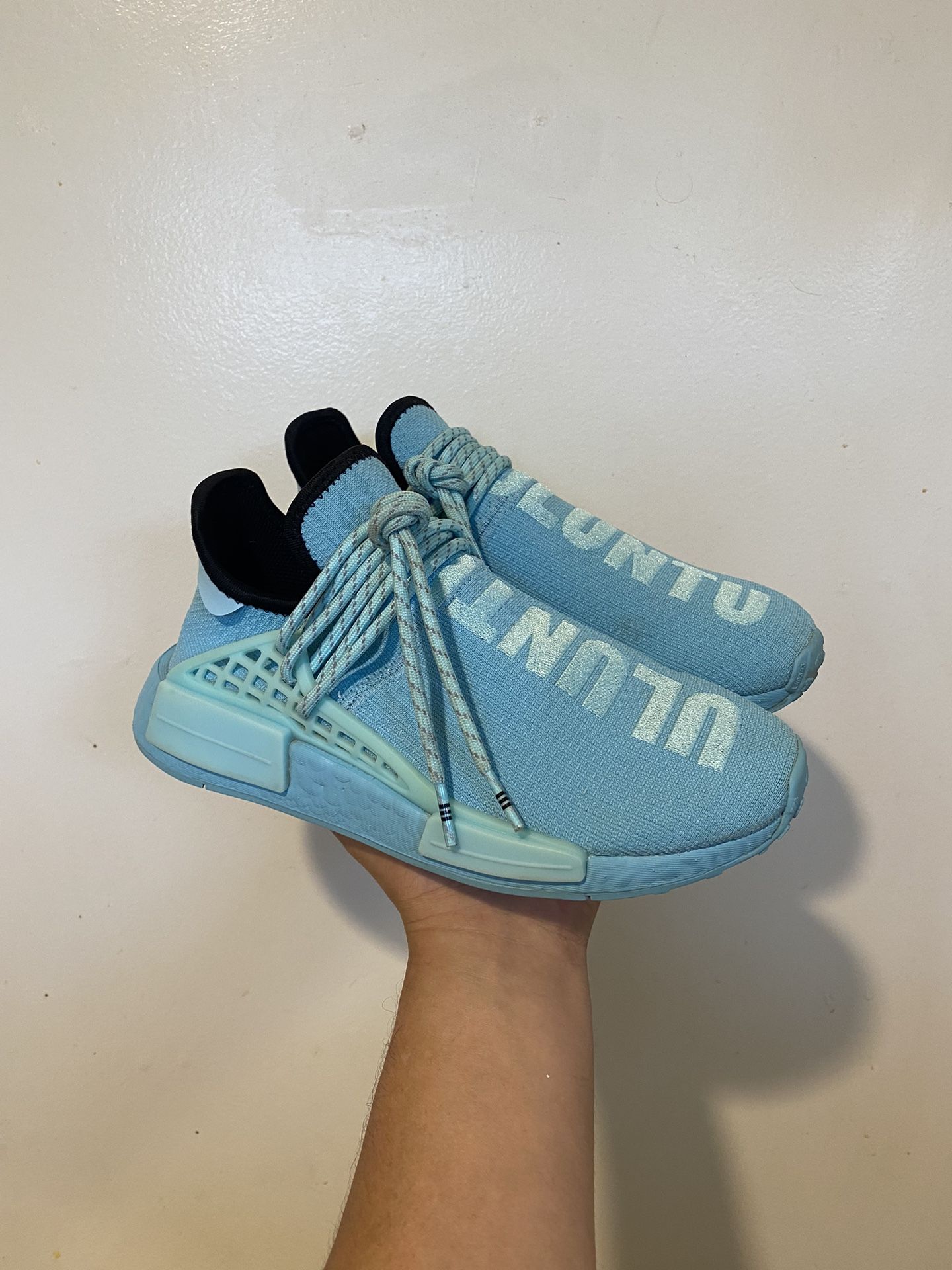 Adidas Pharrell Williams HU NMD Human Race Clear Aqua Men Size : 5.5 - Woman Size : 7